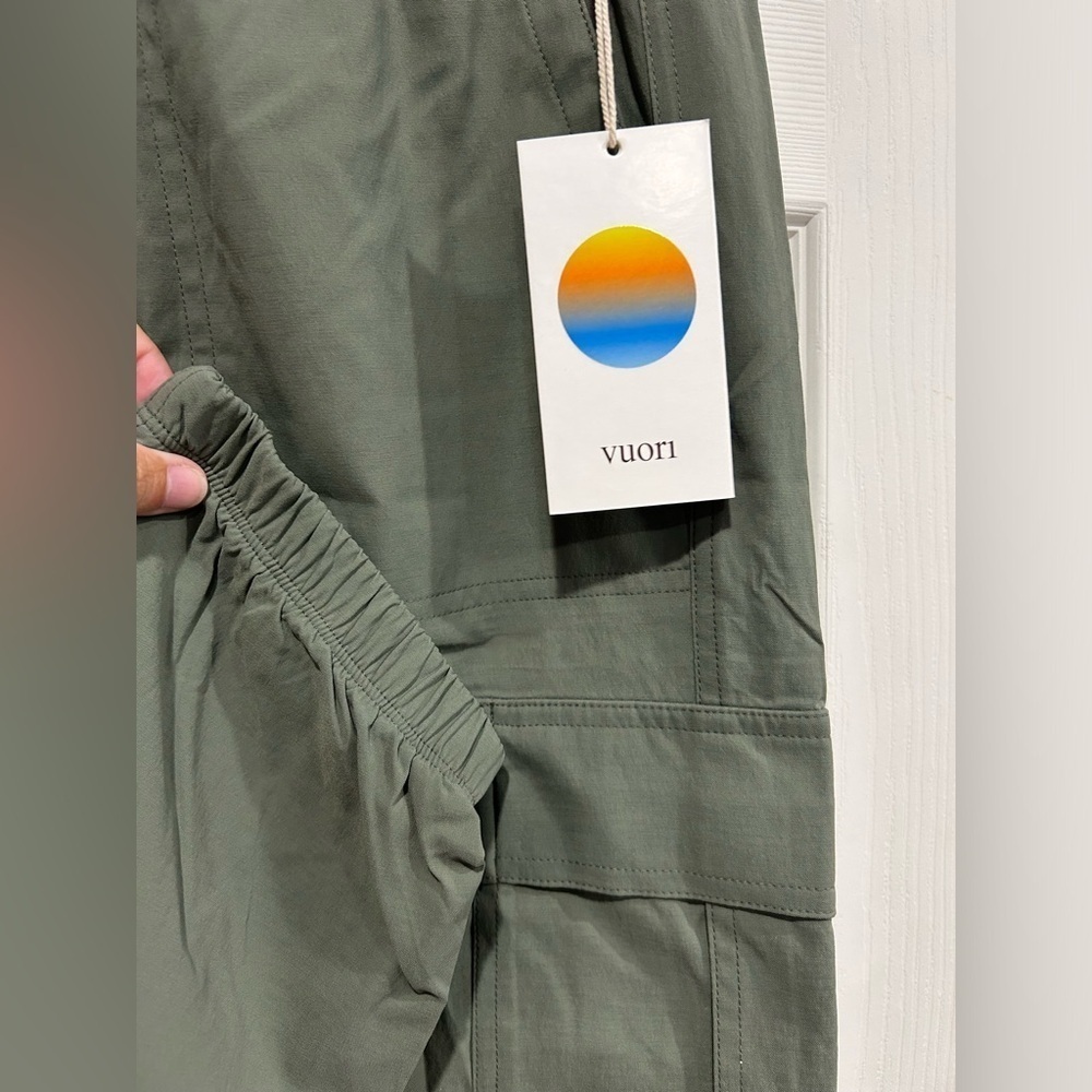 Vuori Women's Large Scout Jogger Army Green NWT Performance Elastic Waistband - Picture 4 of 6